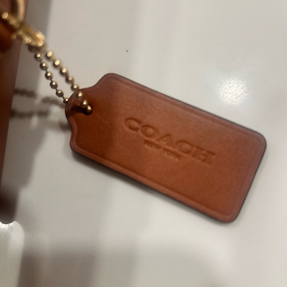 NWOT Coach Hadley Convertible Crossbody bag in Smooth Leather/Gold/Brown - Picture 5 of 7